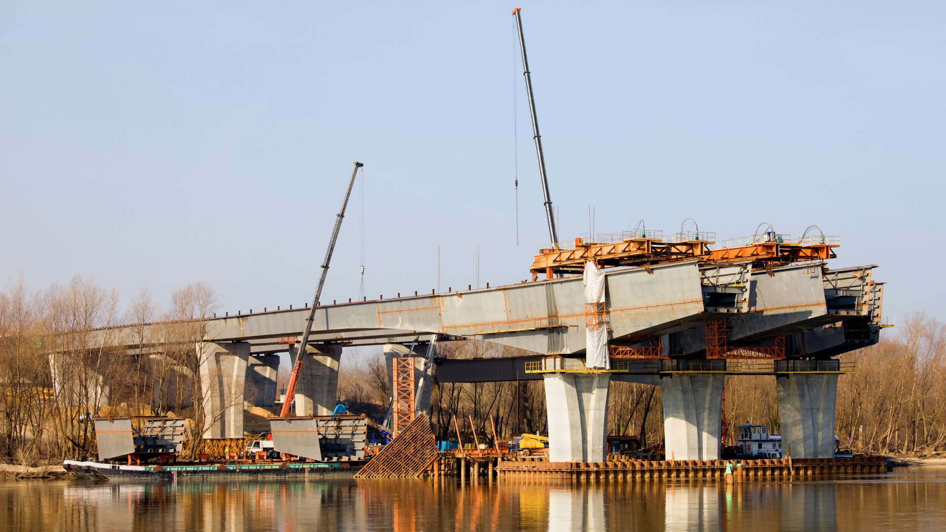 Ejemplos de Puentes Segmentales de concreto Postensado Perú